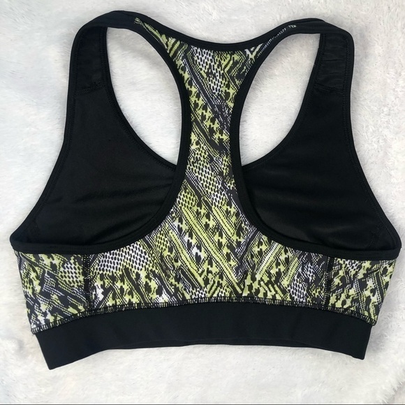 Adidas TechFit Patterned Sports Bra Size Small - Picture 4 of 5